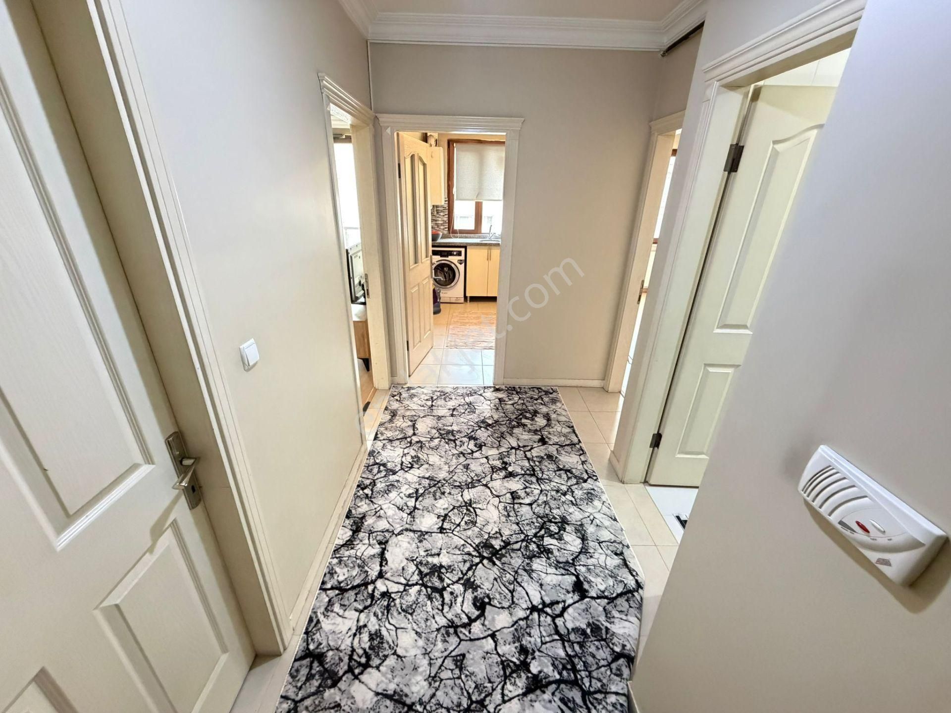 Çeliktepe'de,metroya 5dk.kat Mülkiyetli Fırsat 2+1 Satılık Daire - Görsel 12