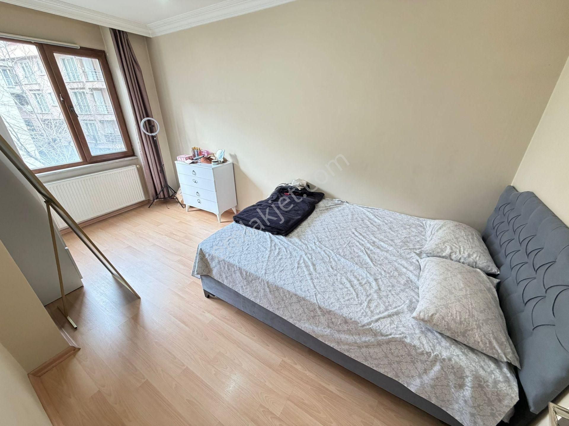 Çeliktepe'de,metroya 5dk.kat Mülkiyetli Fırsat 2+1 Satılık Daire - Görsel 11