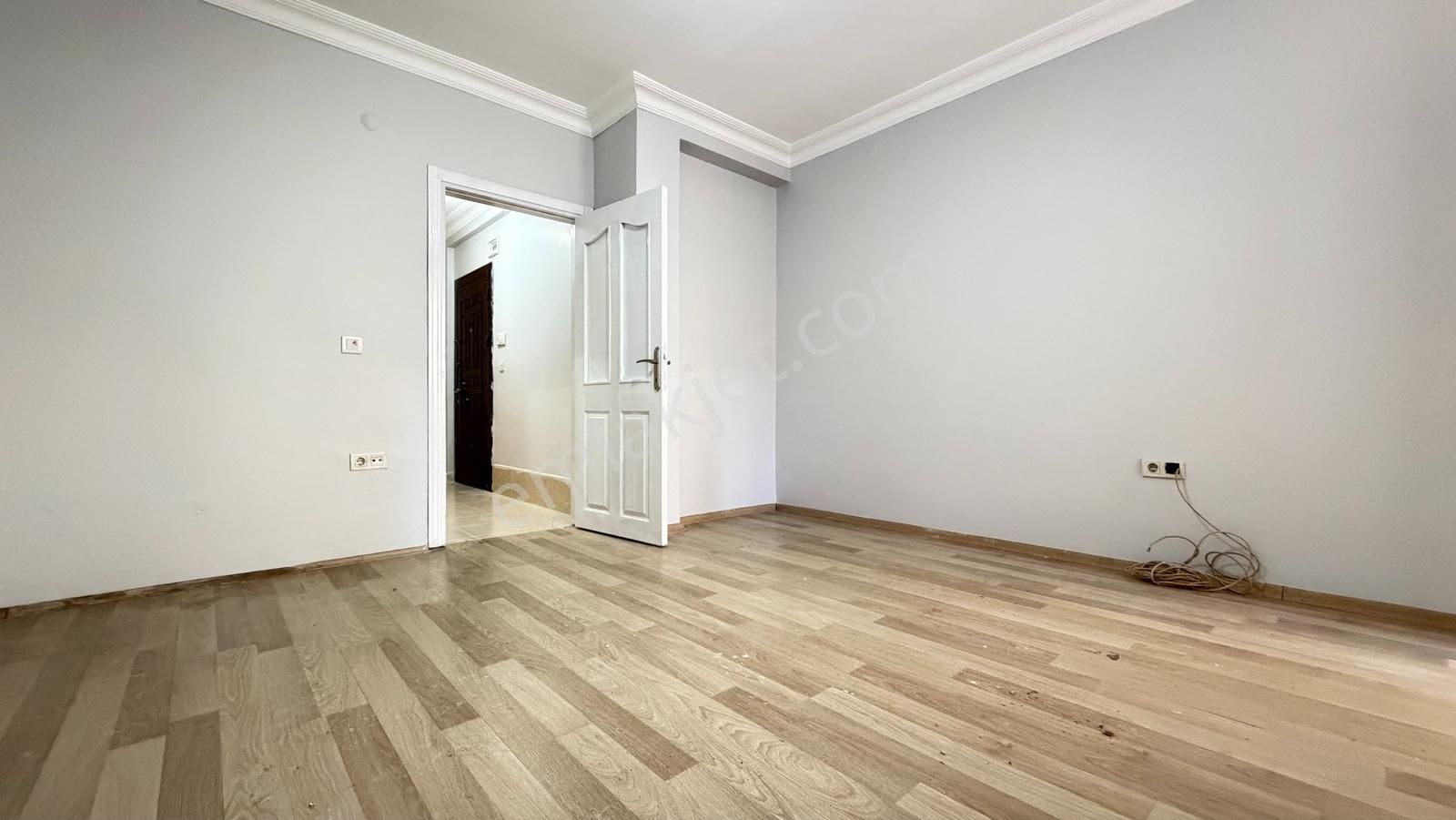 Kağıthane Gürsel 2+1 Kiralık Bahçeli Emsalsiz Daire Metrobüs 4dk - Görsel 3