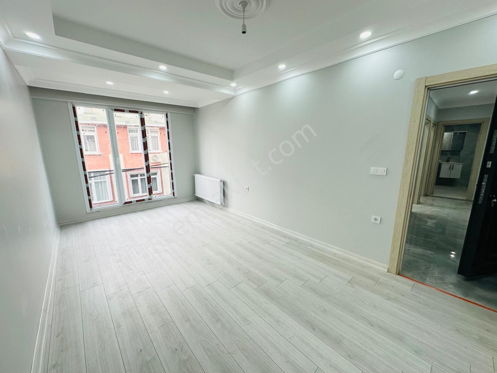 Has Seba'da Söğütlüçeşmede Diş Has. Altında 2+1 80m2 Sıfır 1.kat - Görsel 3