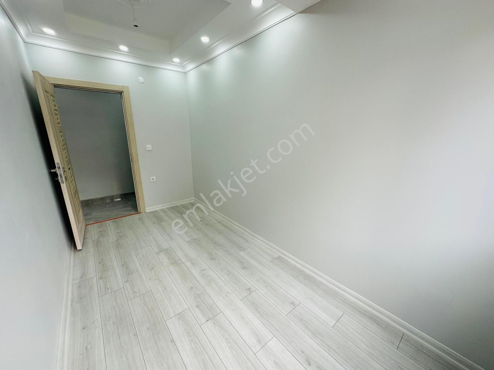 Has Seba'da Söğütlüçeşmede Diş Has. Altında 2+1 80m2 Sıfır 1.kat - Görsel 17