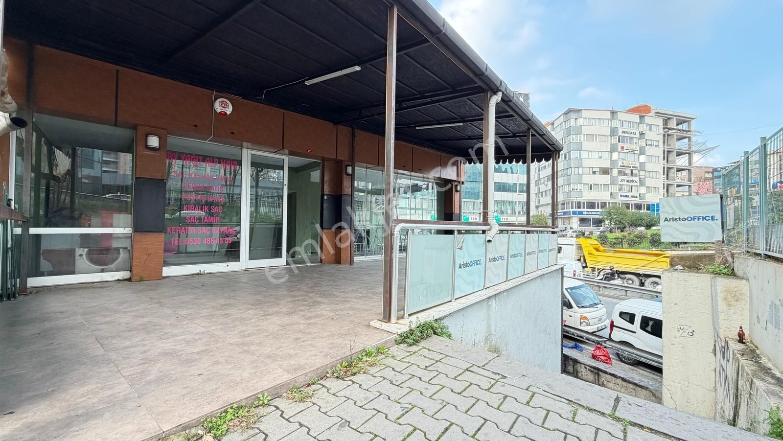 İlka'dan Cadde Üzeri Geniş 175 M2 Kiralık Dükkan