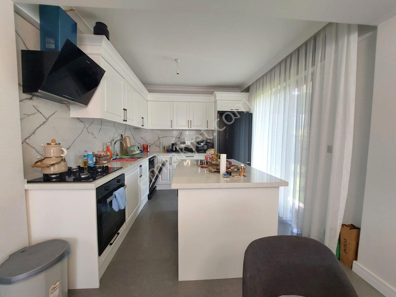Goldhouse Dan Satılık Villa Kaçırılmayacak Fırsat Havuzlu Lüks 4+1 - Görsel 14