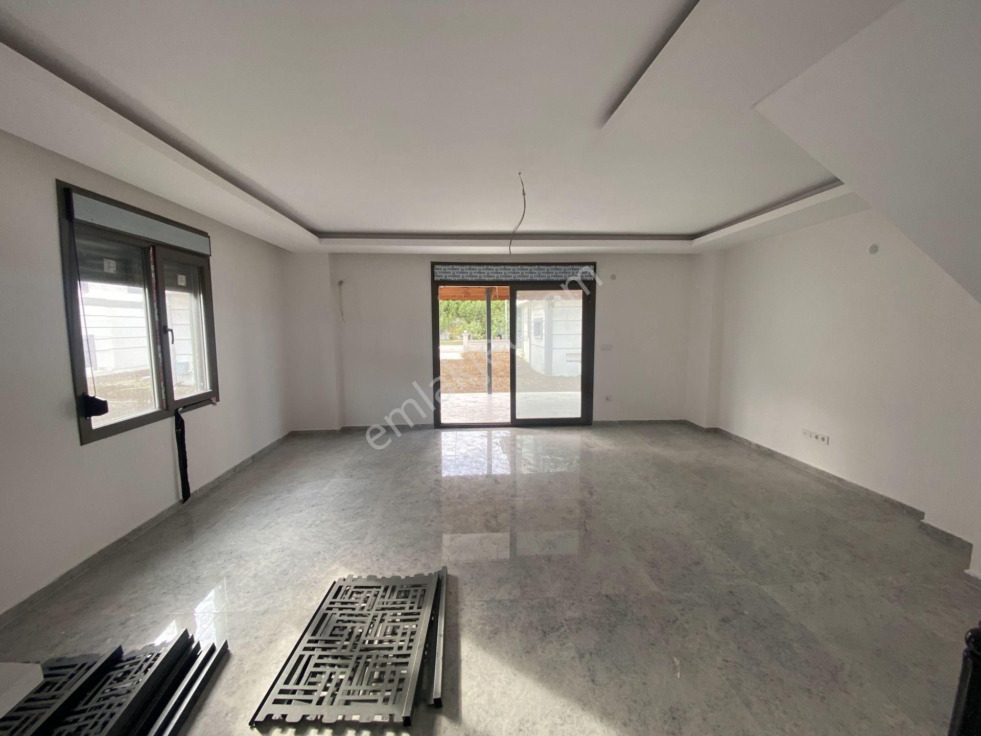 Balıkesir Ayvalık Altınova Da Satılık Villa - Görsel 4