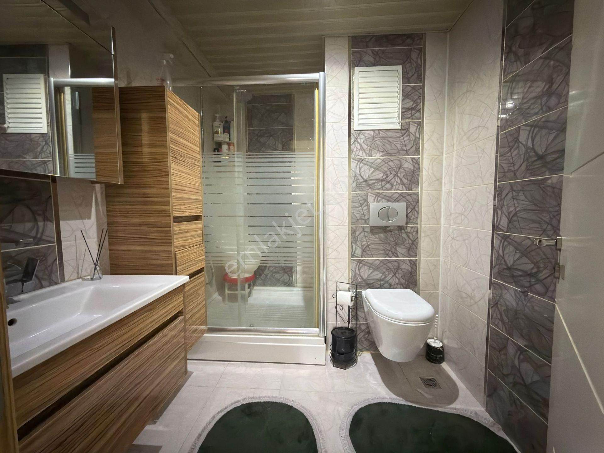 Pursaklar Mehmet Zengin Emlak'tan Otoparklı Teras Balkonlu Çift Banyolu 4.kat 4+1 Lüks Sitede Daire - Görsel 40