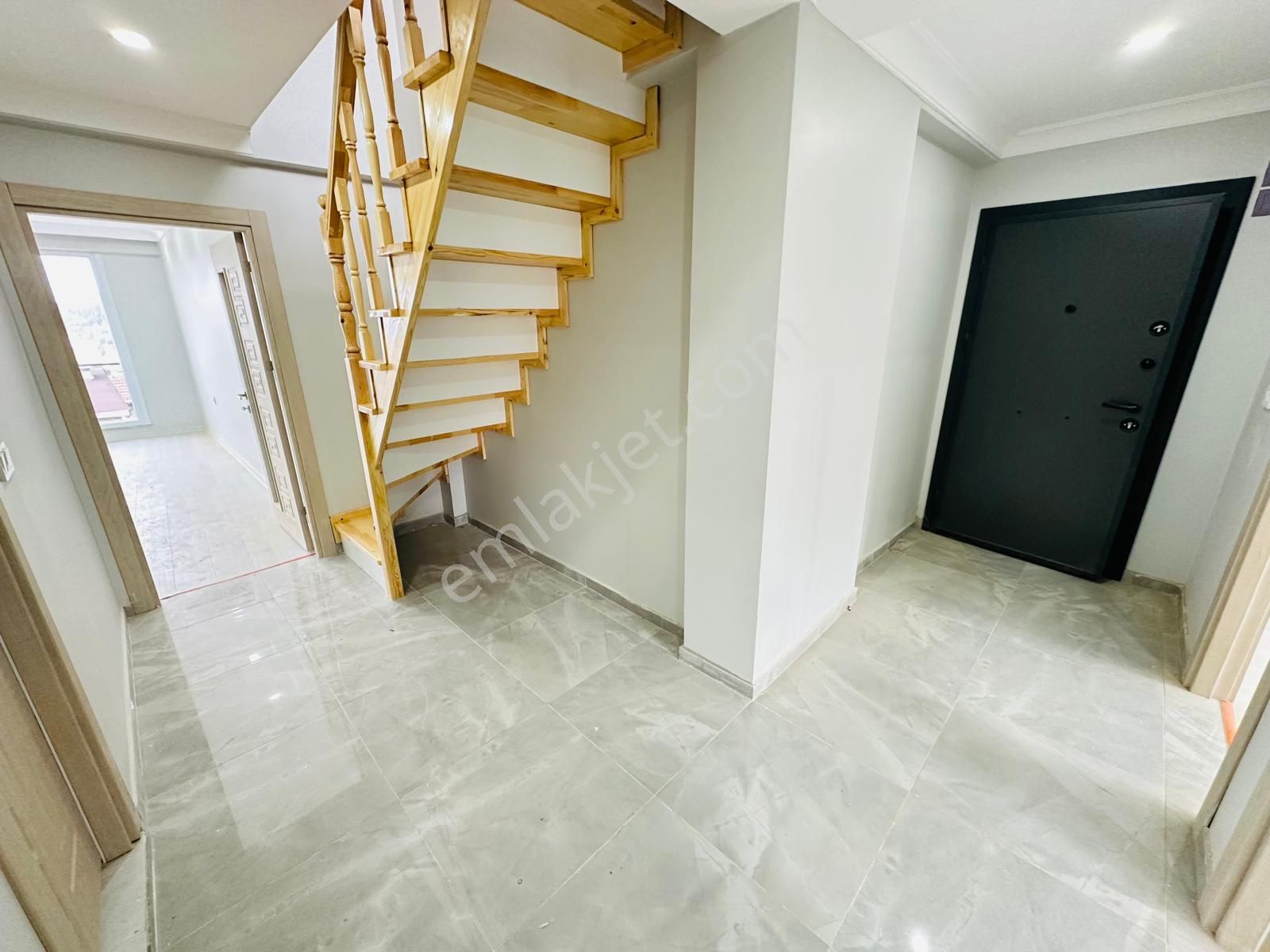 Has Seba'da Söğütlüçeşmede Diş Has. Altında 3+2 160m2 Sıfır Lüx Dubleks - Görsel 21