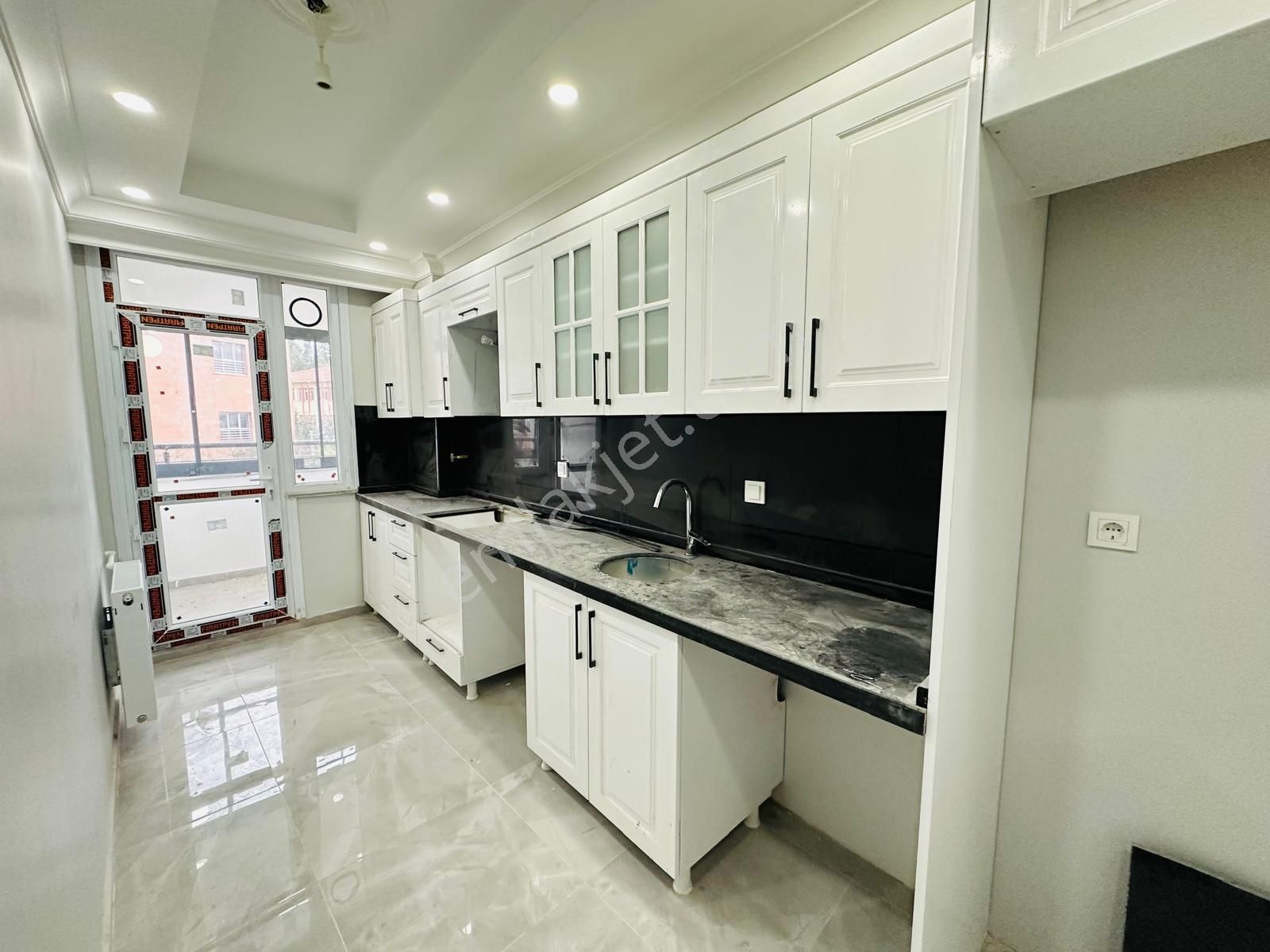 Has Seba'da Söğütlüçeşmede Diş Has. Altında 3+2 160m2 Sıfır Lüx Dubleks - Görsel 7