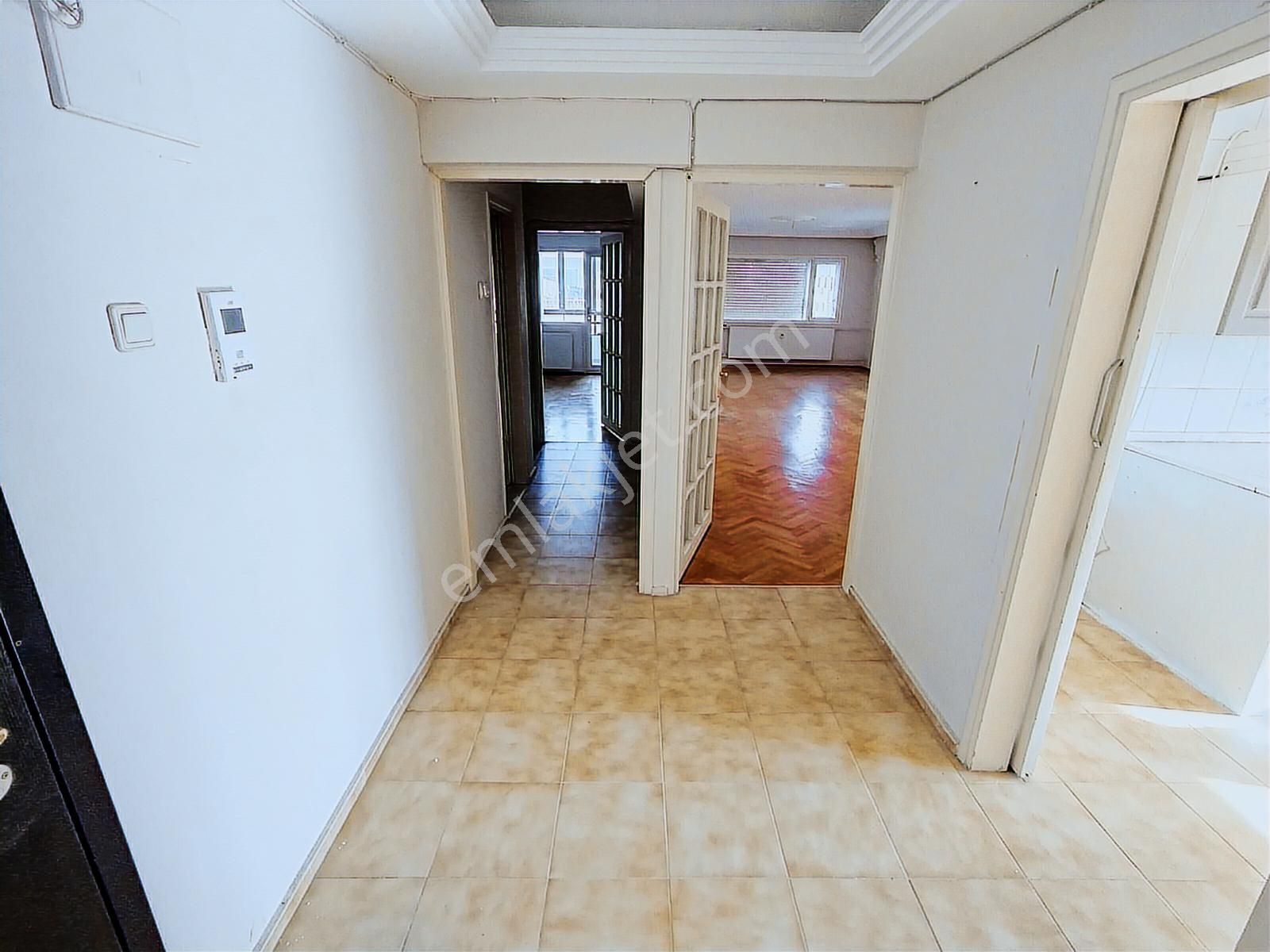 Karşıyaka Girne Bulvarı Yakını Geniş Ferah 3+1 Kiralık Daire - Görsel 10