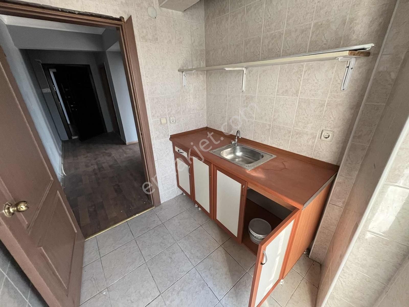 |osmanlı|çarşı Merkezde Reklam Değeri Yüksek Satılık İşyeri - Görsel 8