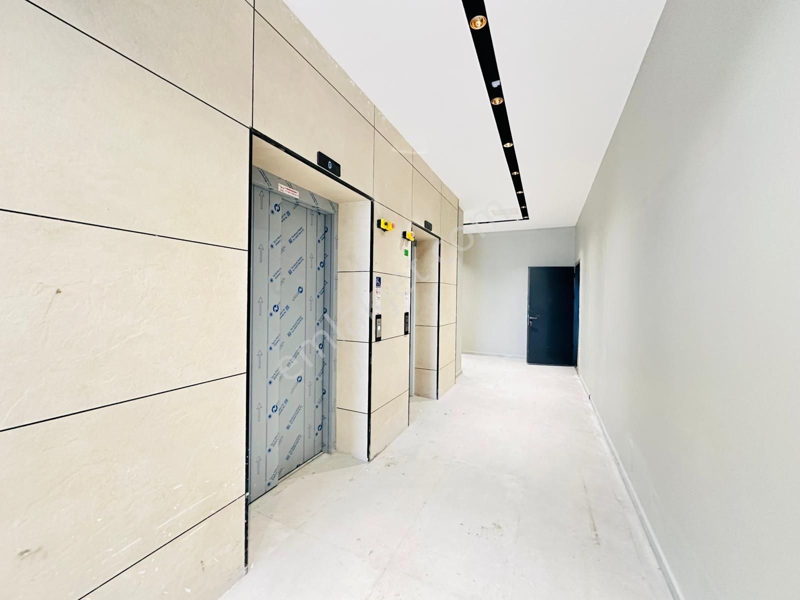 Nam-ak Emlak'tan Yerden Isıtmalı Full Yapılı 7.kat Sıfır 2+1 - Görsel 27