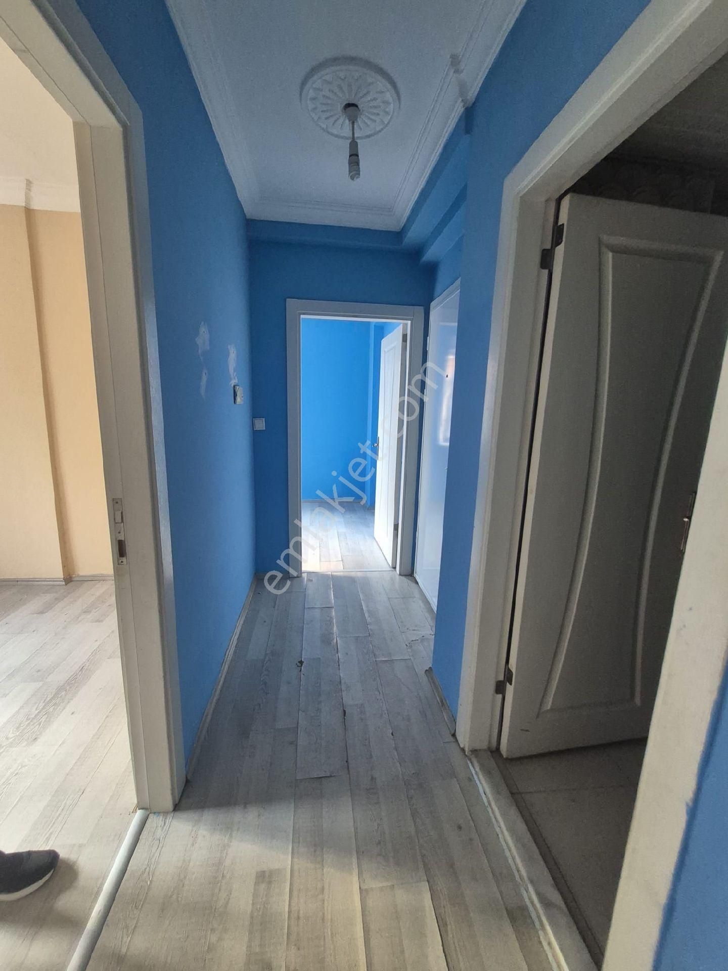 Tramvay Durağına Yakın 2+1 - Görsel 5