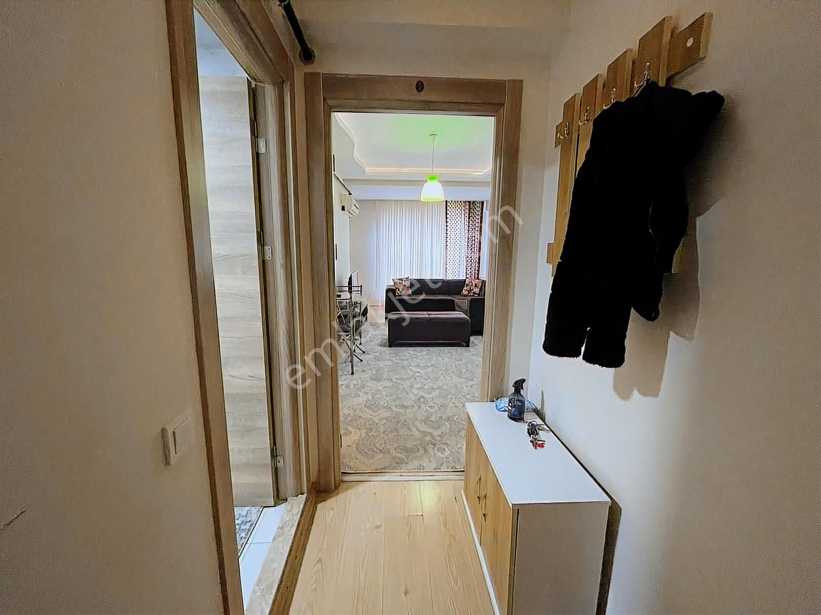 Namlı'dan Adatepe De Doğalgazlı Ve Klimalı Eşyalı 1+1 - Görsel 11