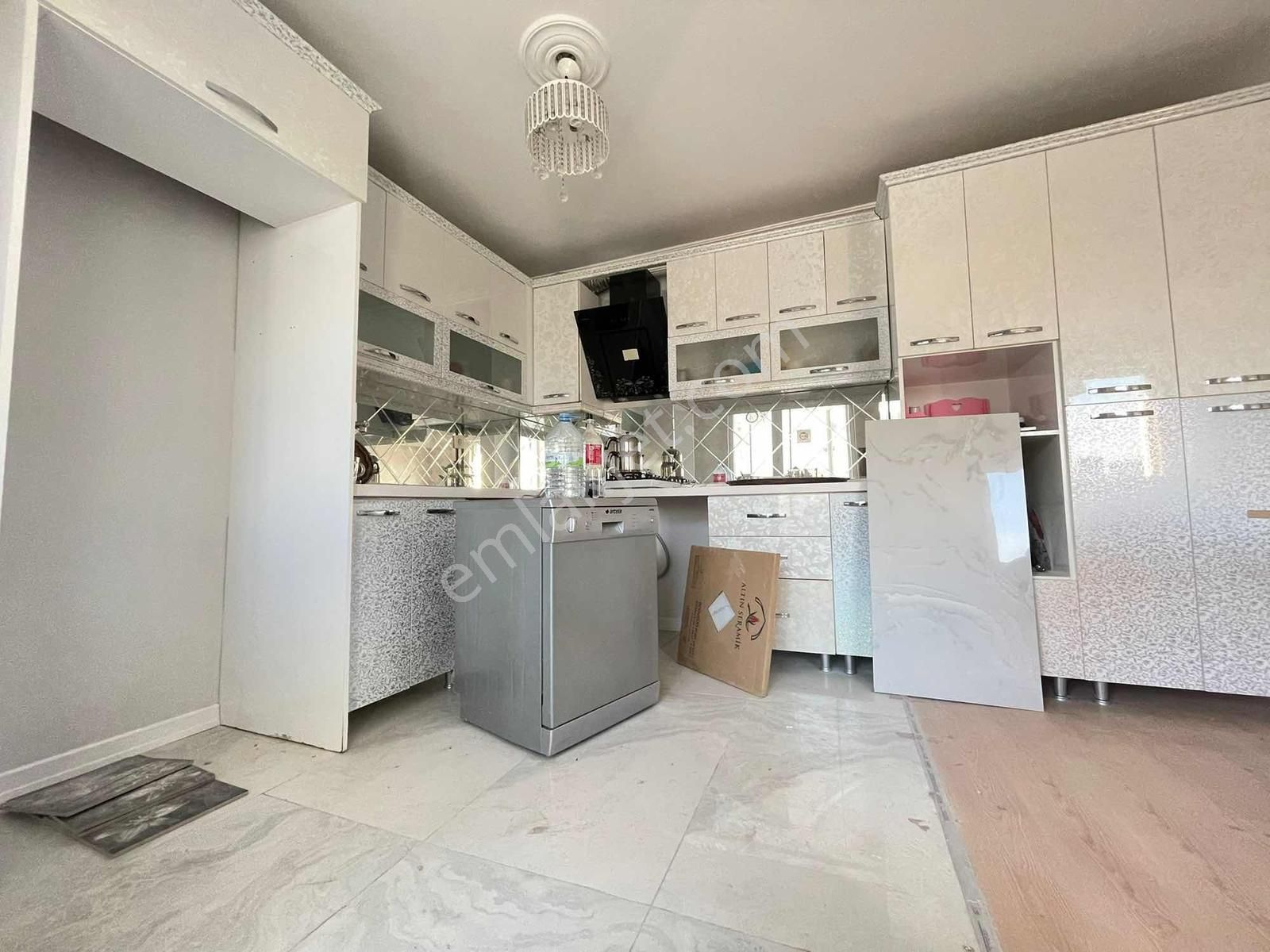 7+1 250m2 Ultra Lüks Ful+ful Asansörlü İskanlı Oturuma Hazır !! - Görsel 3