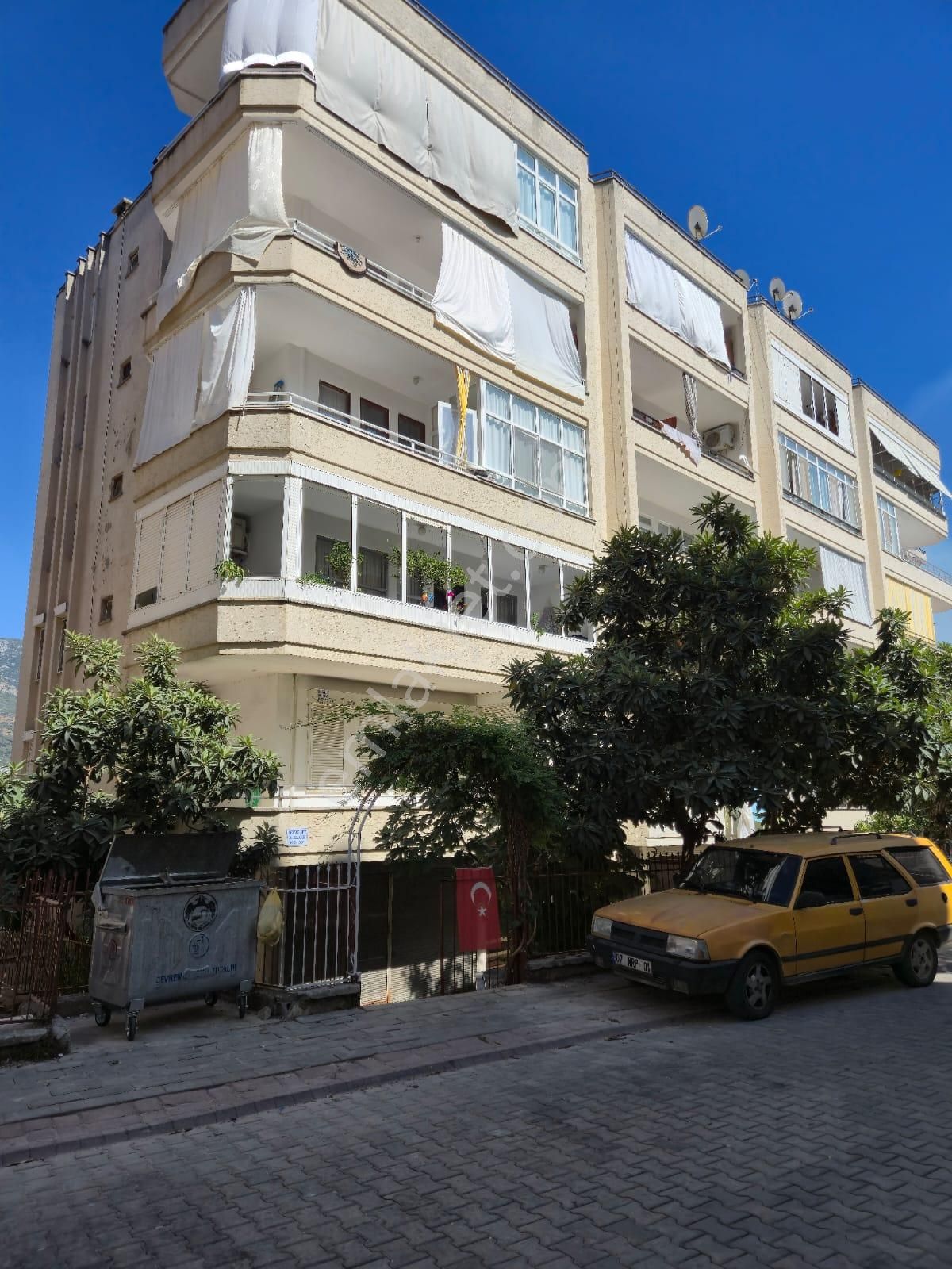 Antalya Alanya Mahmutlar Sonu Ekinci Apartmanı