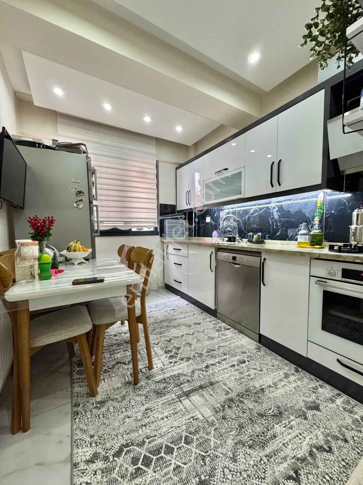 🏡yeni Mahalle Mahallesi 🏡 ✅3+1 110 M2 3katlının 2 Katı ❇️kapalı Mutfak Full Özelikli - Görsel 8
