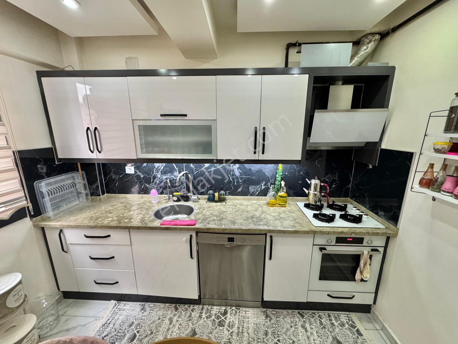 🏡yeni Mahalle Mahallesi 🏡 ✅3+1 110 M2 3katlının 2 Katı ❇️kapalı Mutfak Full Özelikli - Görsel 3