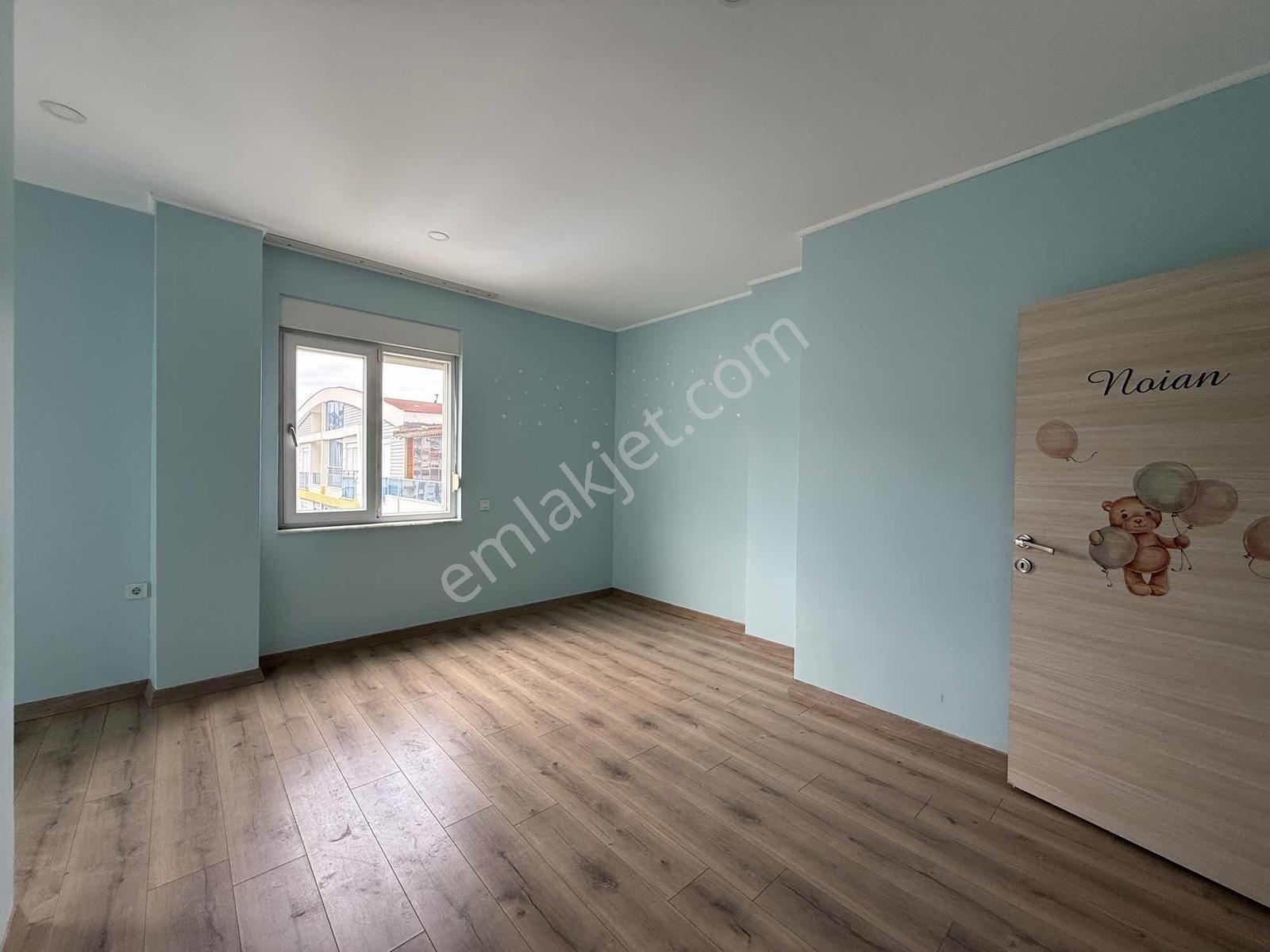Liman'da Havuz Cephelı Teraslı Dubleks 3+1 Daire - Görsel 19