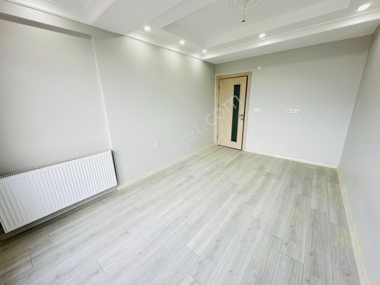 Has Seba'da Söğütlüçeşmede Diş Has. Altında 3+2 150m2 Sıfır Lüx Yapımlı Satılık Dubleks - Görsel 5