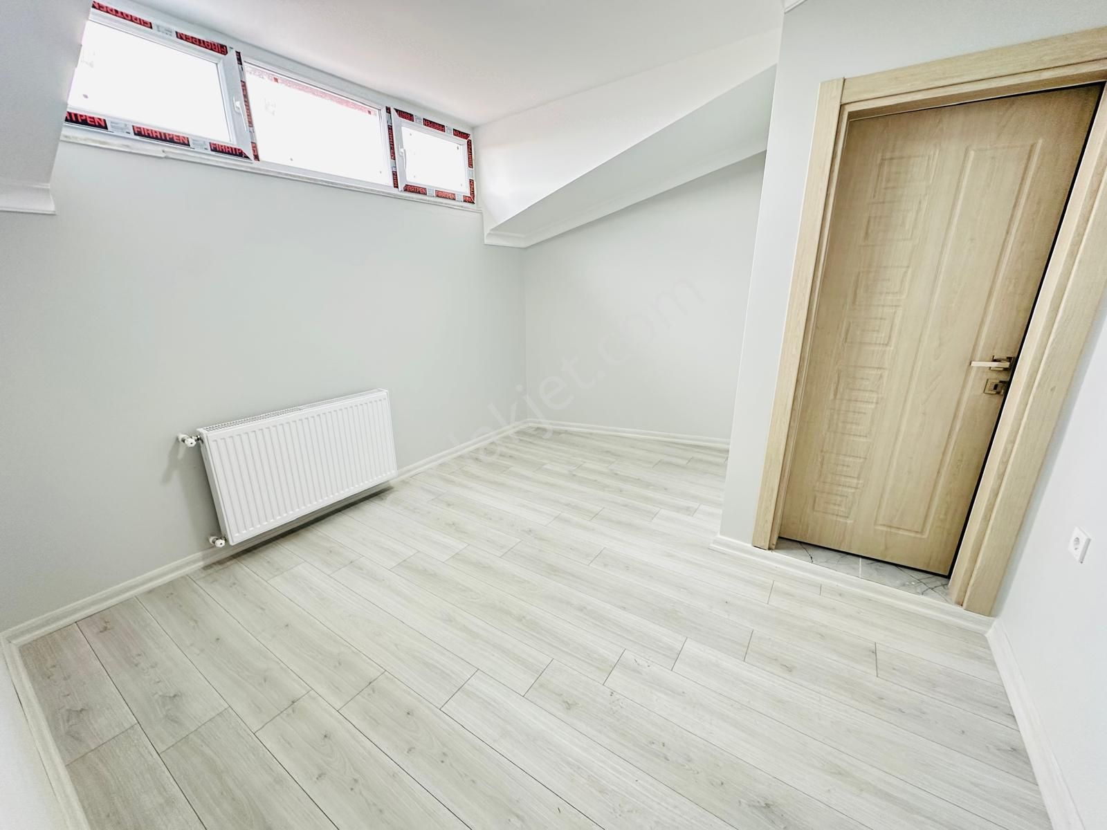 Has Seba'da Söğütlüçeşmede Diş Has. Altında 3+2 150m2 Sıfır Lüx Yapımlı Satılık Dubleks - Görsel 30