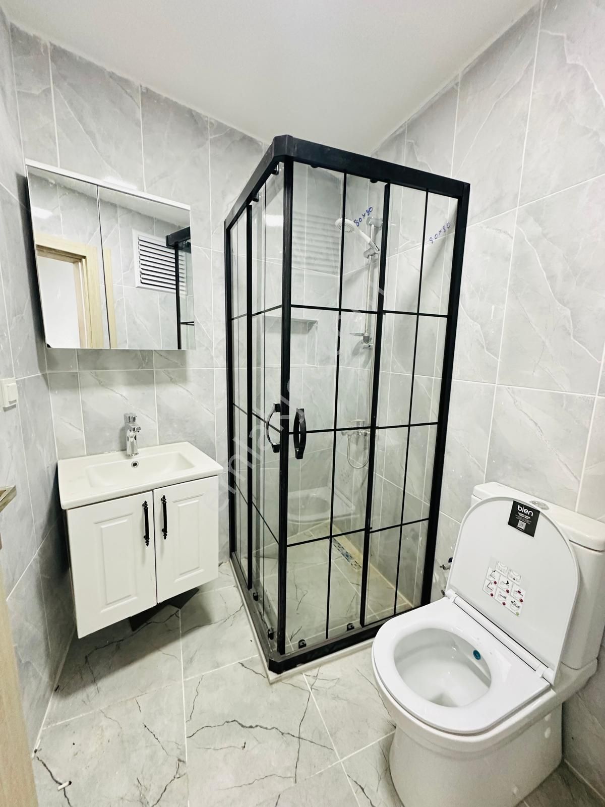 Has Seba'da Söğütlüçeşmede Diş Has. Altında 3+2 150m2 Sıfır Lüx Yapımlı Satılık Dubleks - Görsel 33