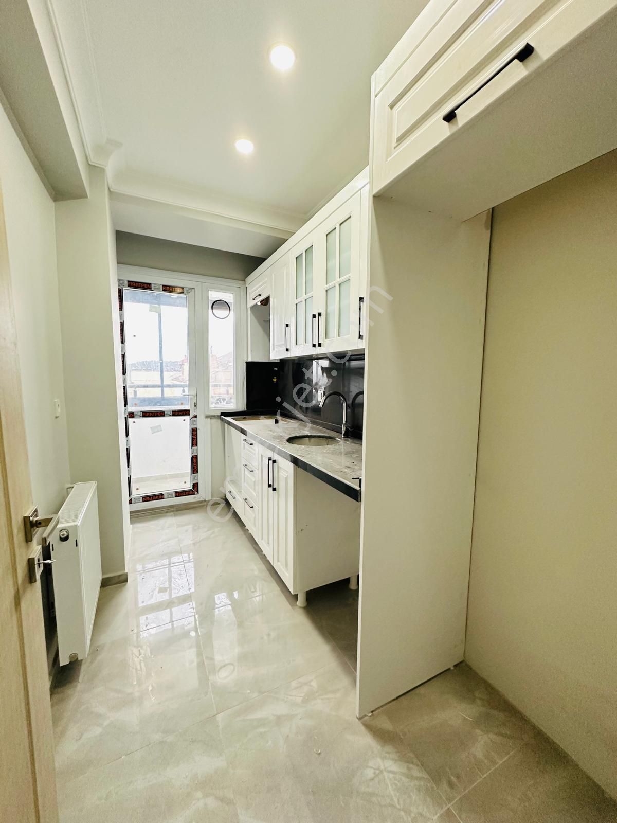 Has Seba'da Söğütlüçeşmede Diş Has. Altında 3+2 150m2 Sıfır Lüx Yapımlı Satılık Dubleks - Görsel 8