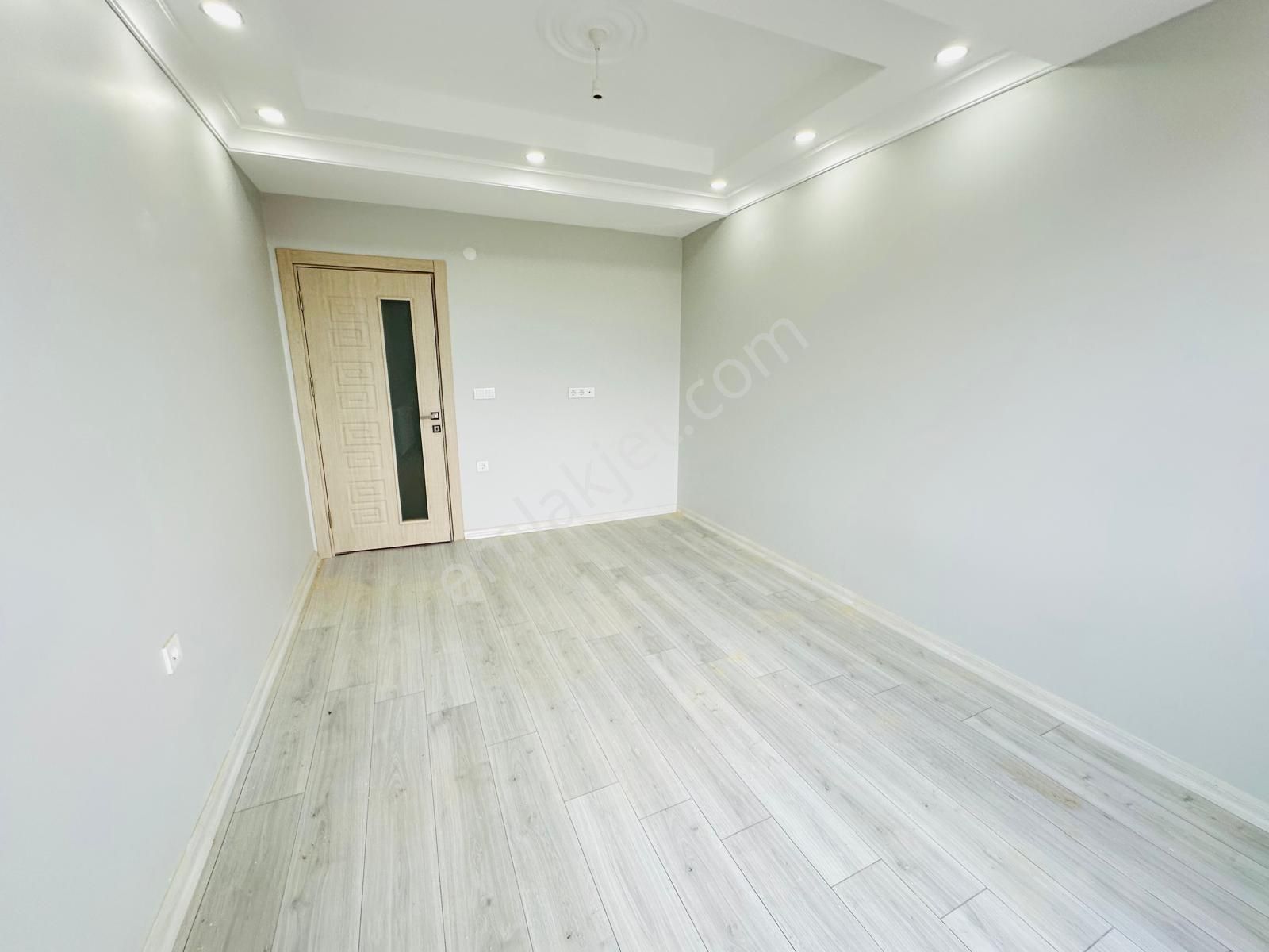 Has Seba'da Söğütlüçeşmede Diş Has. Altında 3+2 150m2 Sıfır Lüx Yapımlı Satılık Dubleks - Görsel 7