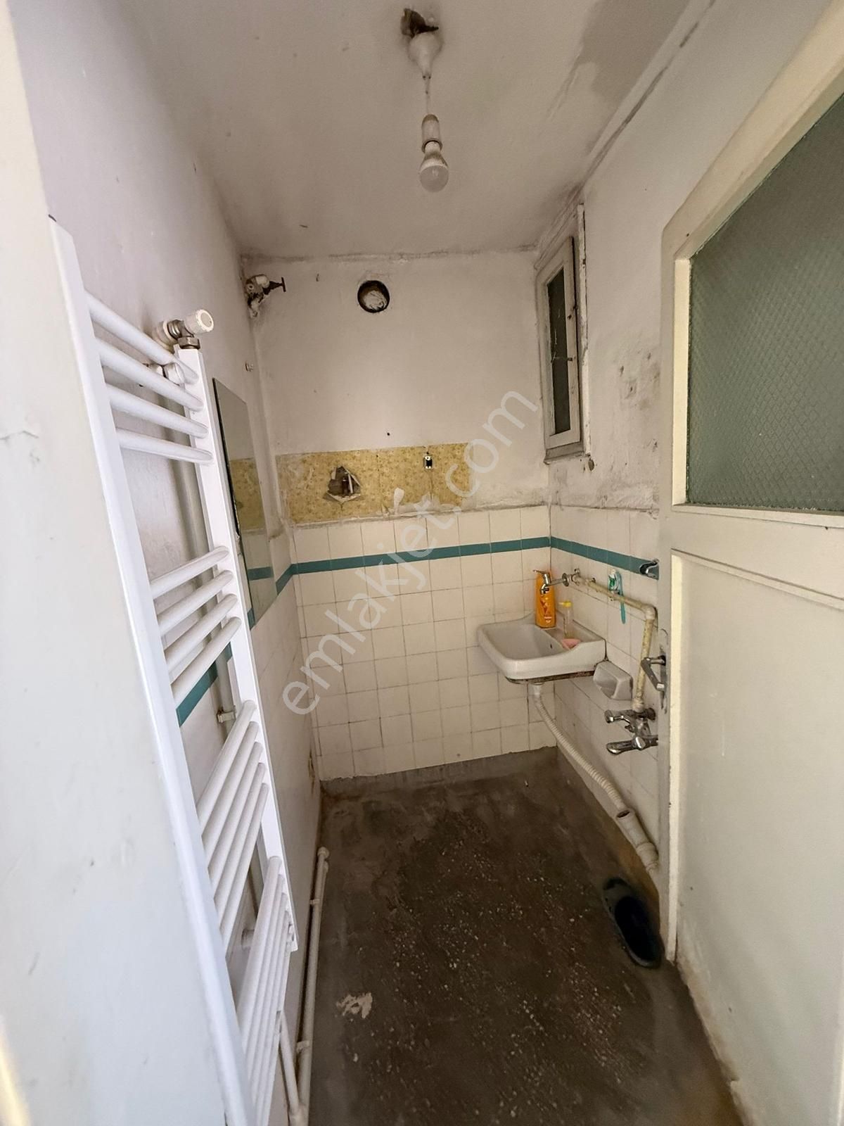 İhsaniye'de Mareşal Okulu Karşısı 2+1 Teraslı Daire - Görsel 16