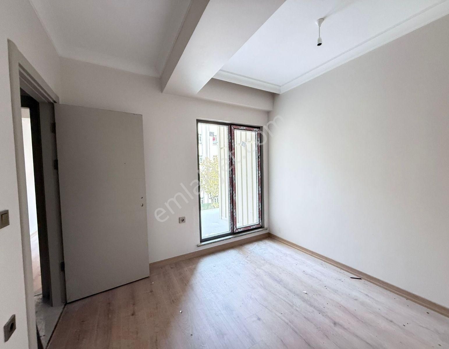 Cennet Mah.merkezde Asansörlü Otoparklı 90 M2 2+1 Arakat Daire.. - Görsel 10