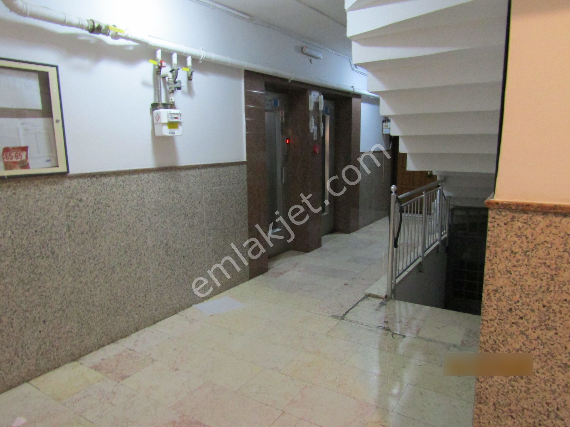 E.n.f Emlaktan İçerenköy Merkezde Kiralık 3+1 Şahane Daire 5.kat - Görsel 12