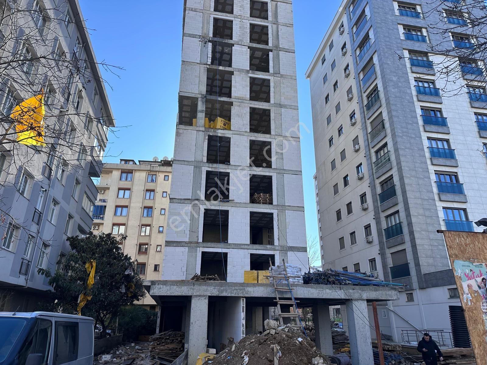 Atatürk Caddesin De 2+1 Net 75m2 Ebv.banyl Balkonlu Sıfır Fırsat - Görsel 2