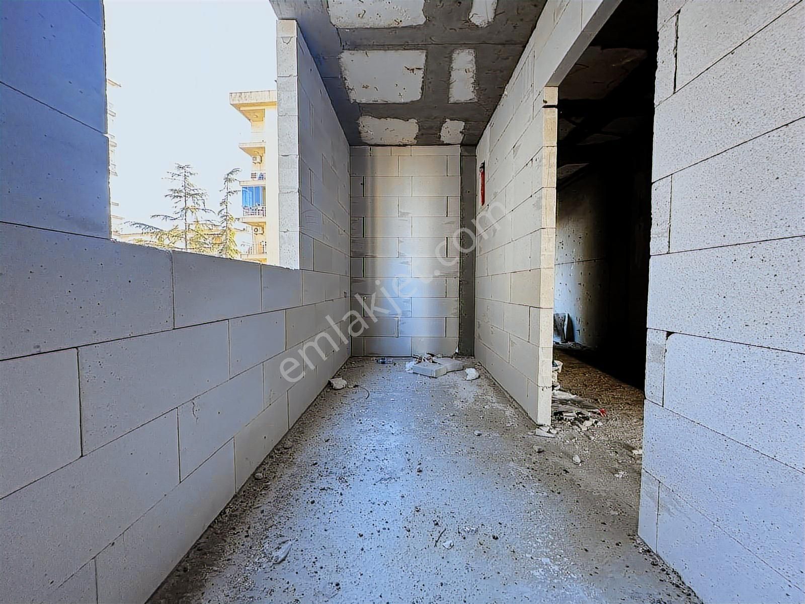 Atatürk Caddesin De 2+1 Net 75m2 Ebv.banyl Balkonlu Sıfır Fırsat - Görsel 14