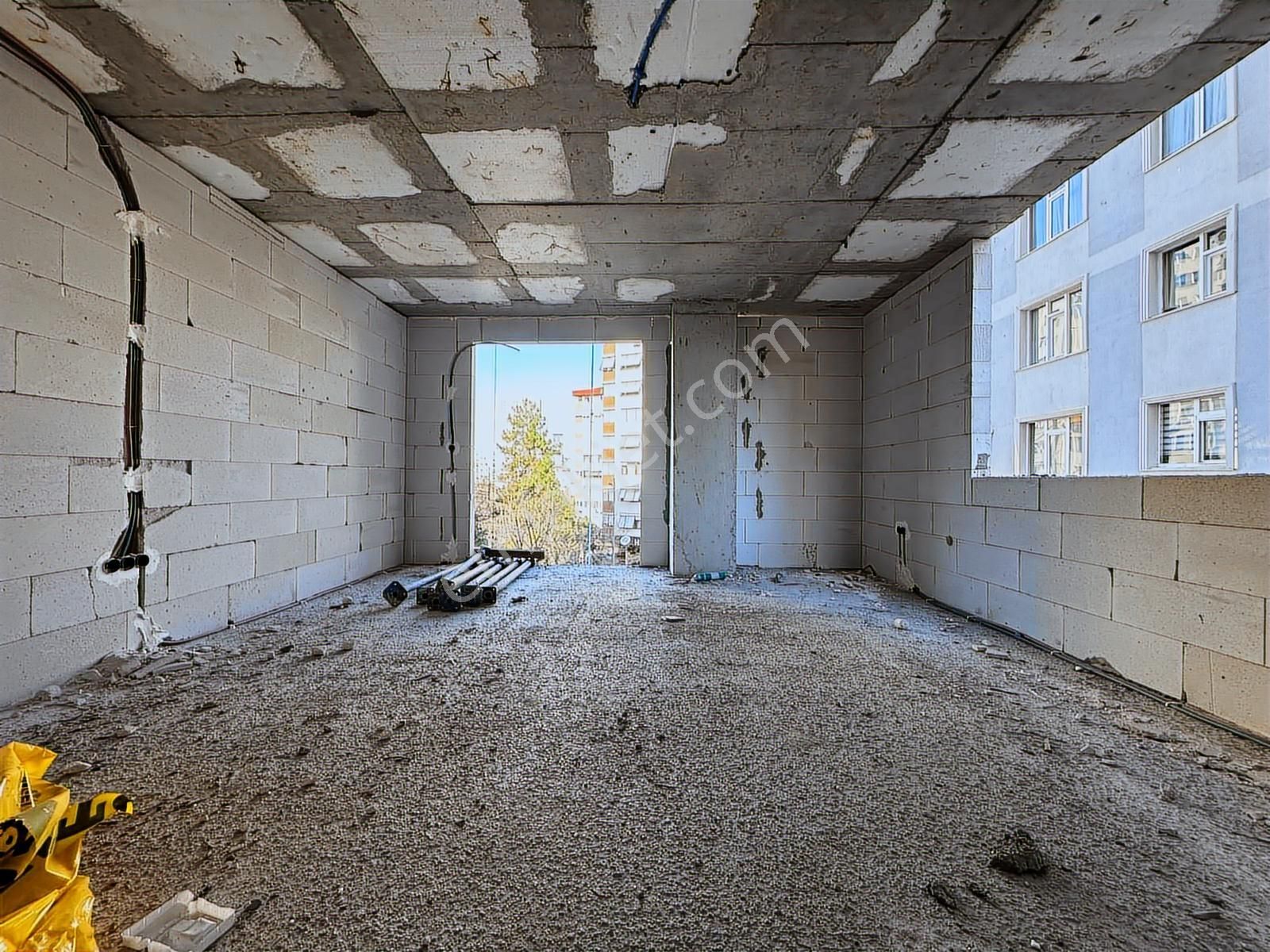 Atatürk Caddesin De 2+1 Net 75m2 Ebv.banyl Balkonlu Sıfır Fırsat - Görsel 21