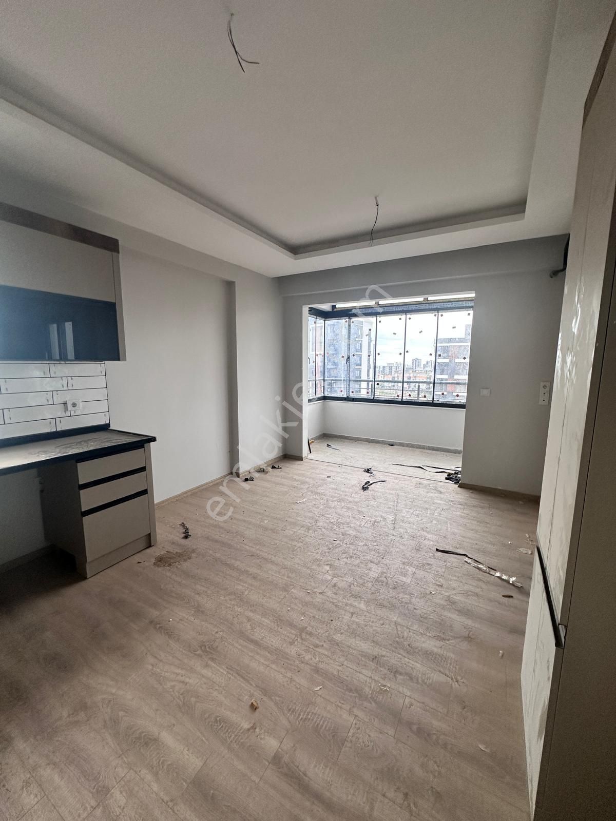 Rw Budur Gayrimenkulden Eski Mezitli'de 1+1 Daire - Görsel 3