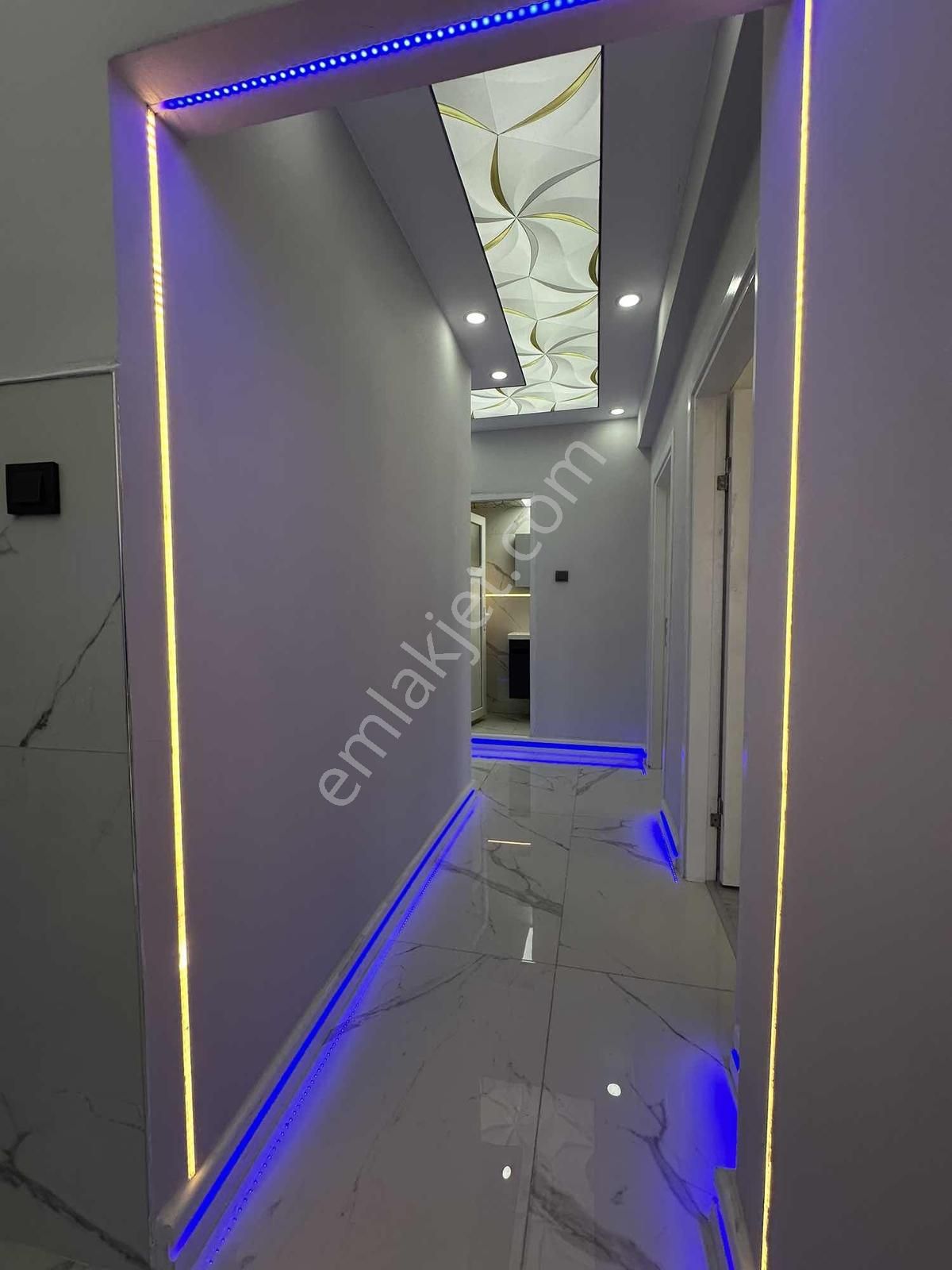 Güllük Cadde Üstünde Asansörlü Katta İçi Full Tadilatlı - Görsel 18