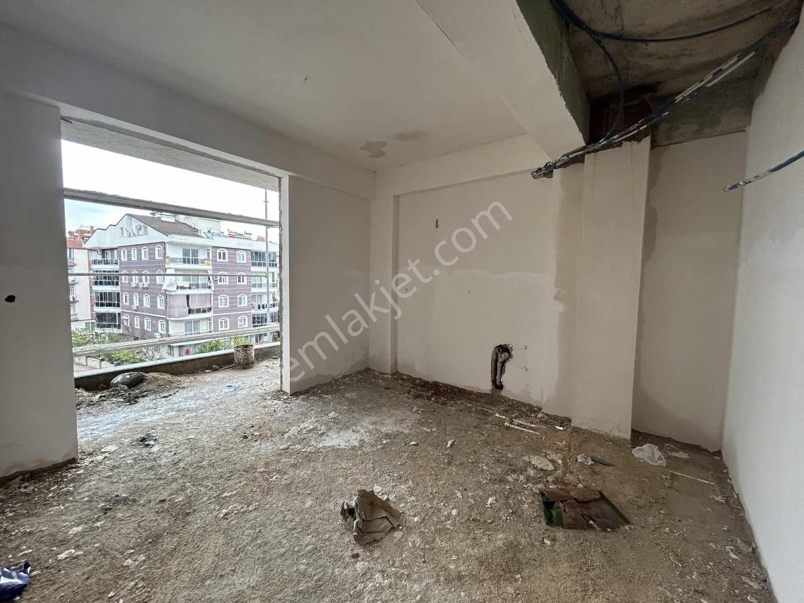 Kızılarık'ta Projeden Satılık Ayrı Mutfaklı Ebeveyn Banyolu 2+1 - Görsel 3