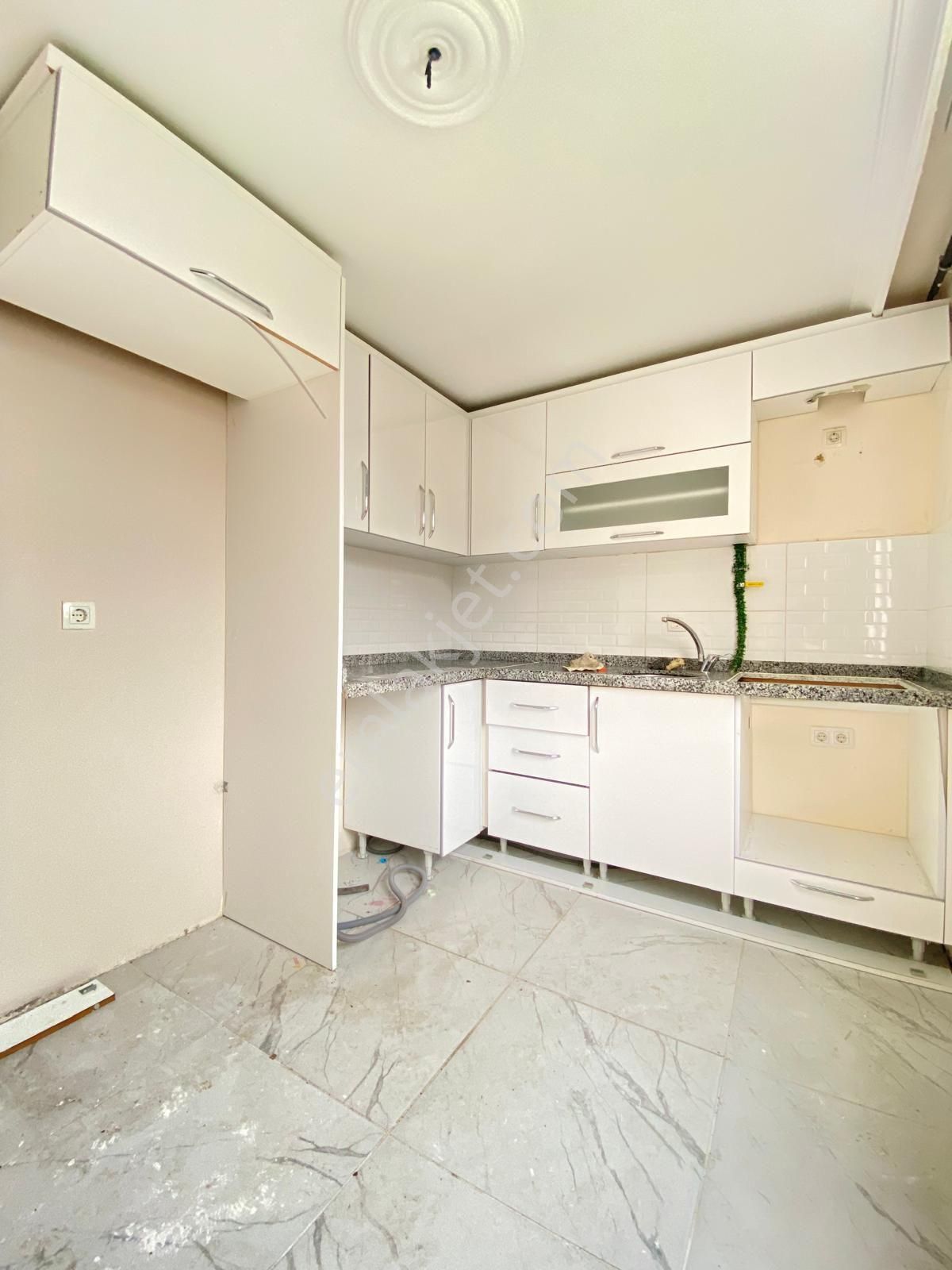 Sultanbeyli Mecidiye Mahlesinde Acil Satilık - Görsel 5