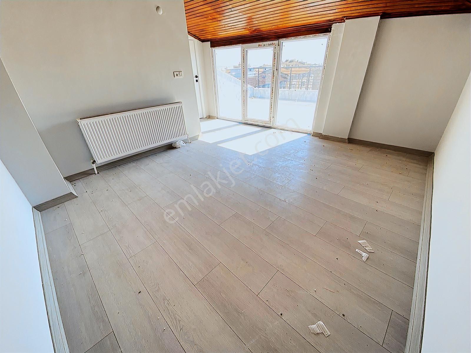 Tuğra'dan Reşadiye Mahallesin'de Satılık Sıfır 4+1 Dubleks Daire - Görsel 20