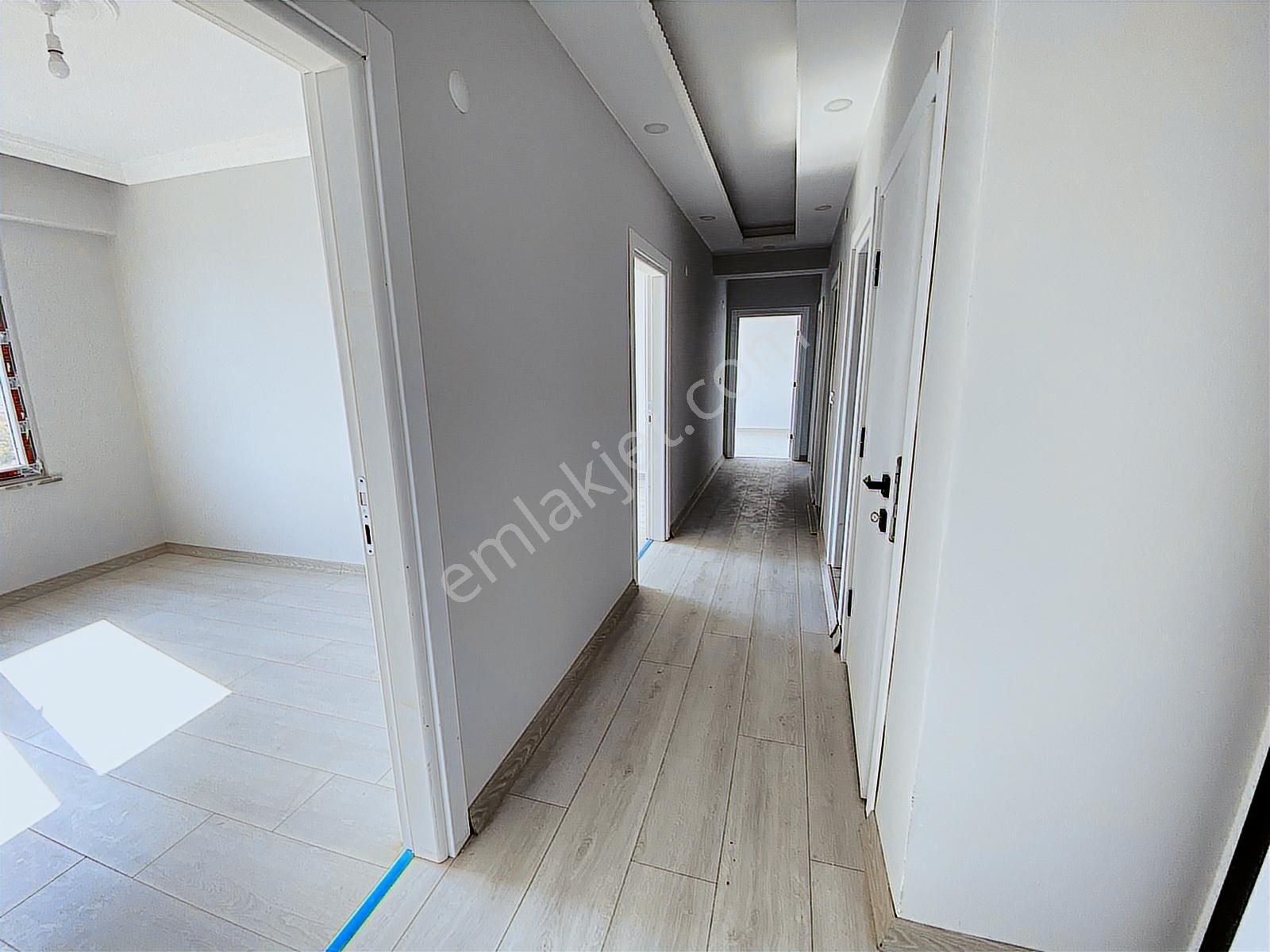 Tuğra'dan Reşadiye Mahallesin'de Satılık Sıfır 4+1 Dubleks Daire - Görsel 11