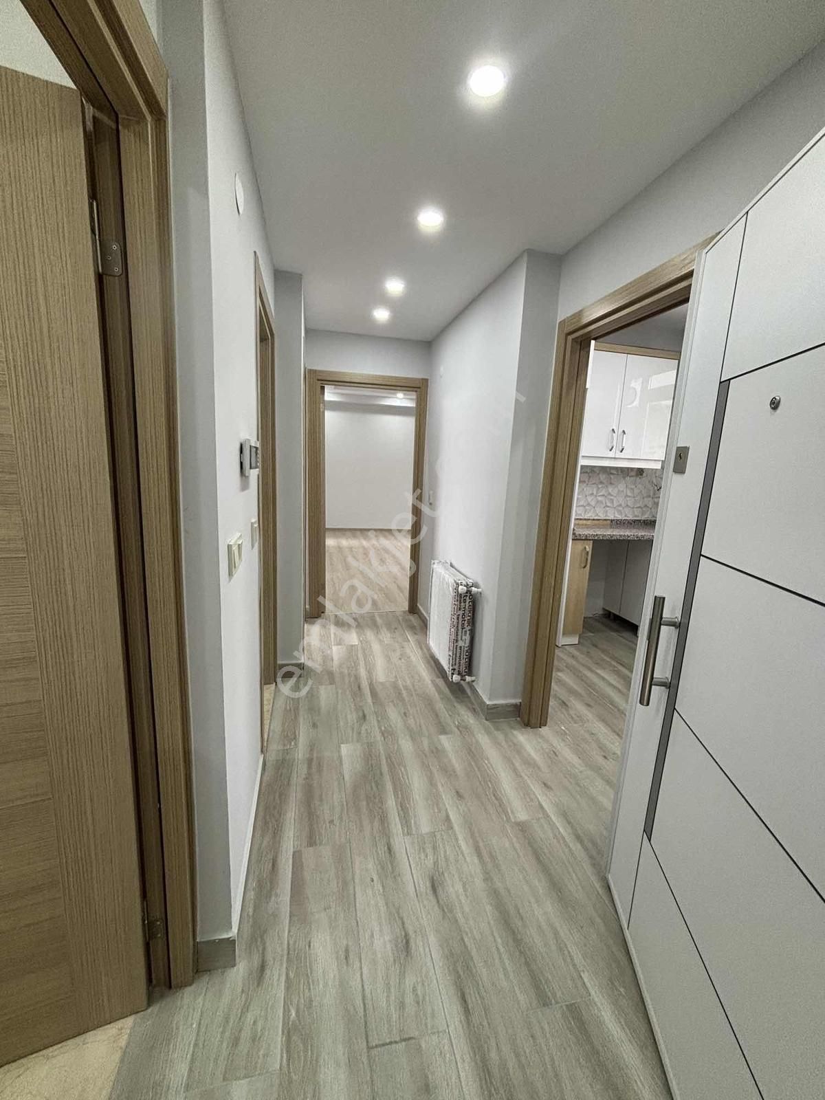 Hürriyet Mahallesinde Ters Dubleks Daire - Görsel 2