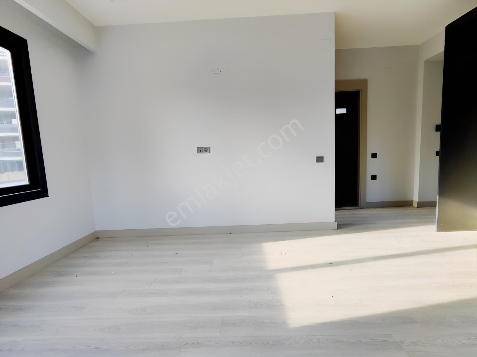 Thor'dan Mezitli Tece Deniz Mahallesinde Lüks 1+1 Kiralık Daire - Görsel 24