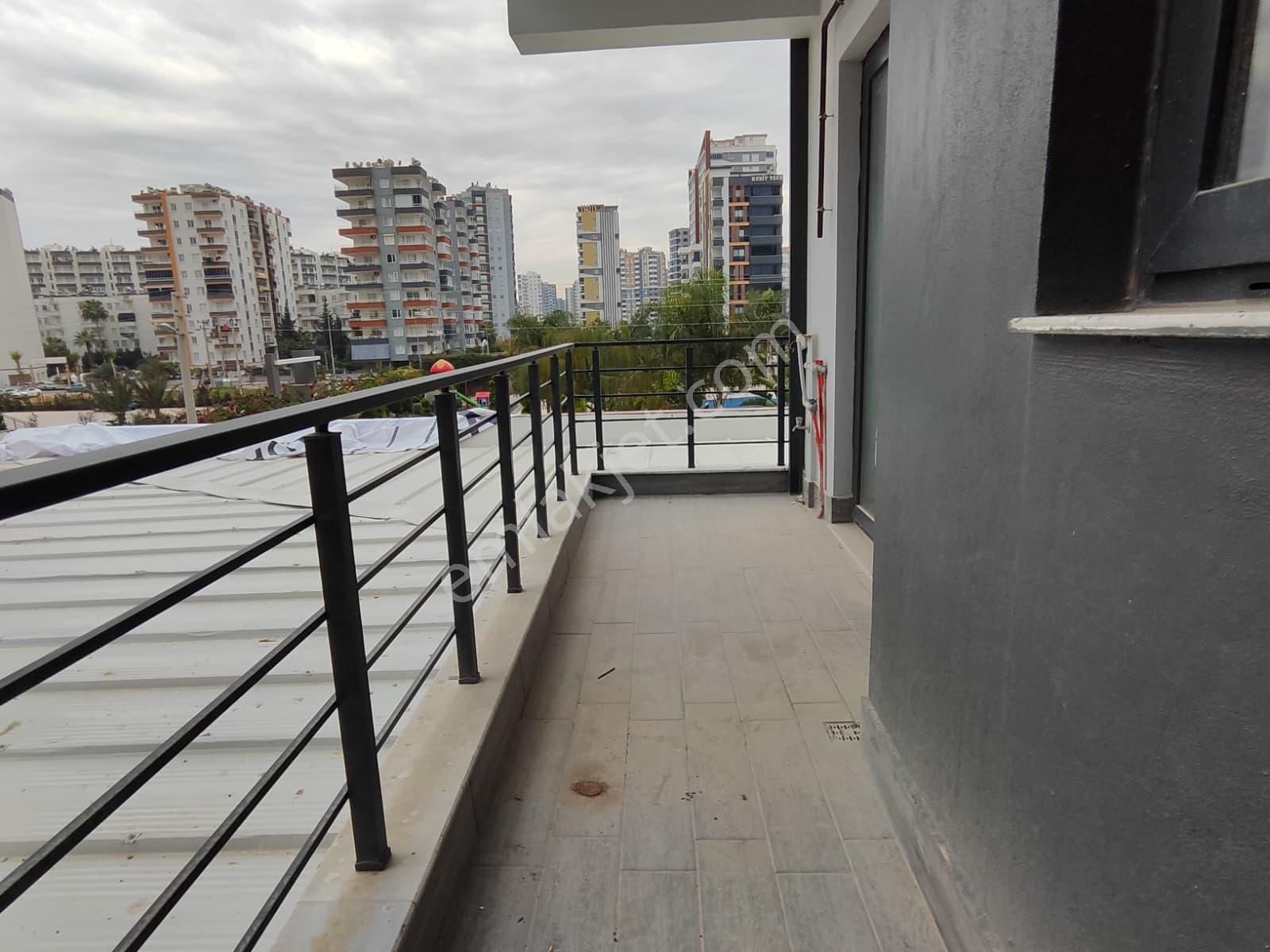 Thor'dan Mezitli Tece Merkez Mahallesinde Lüks 1+1 Kiralık Daire - Görsel 20