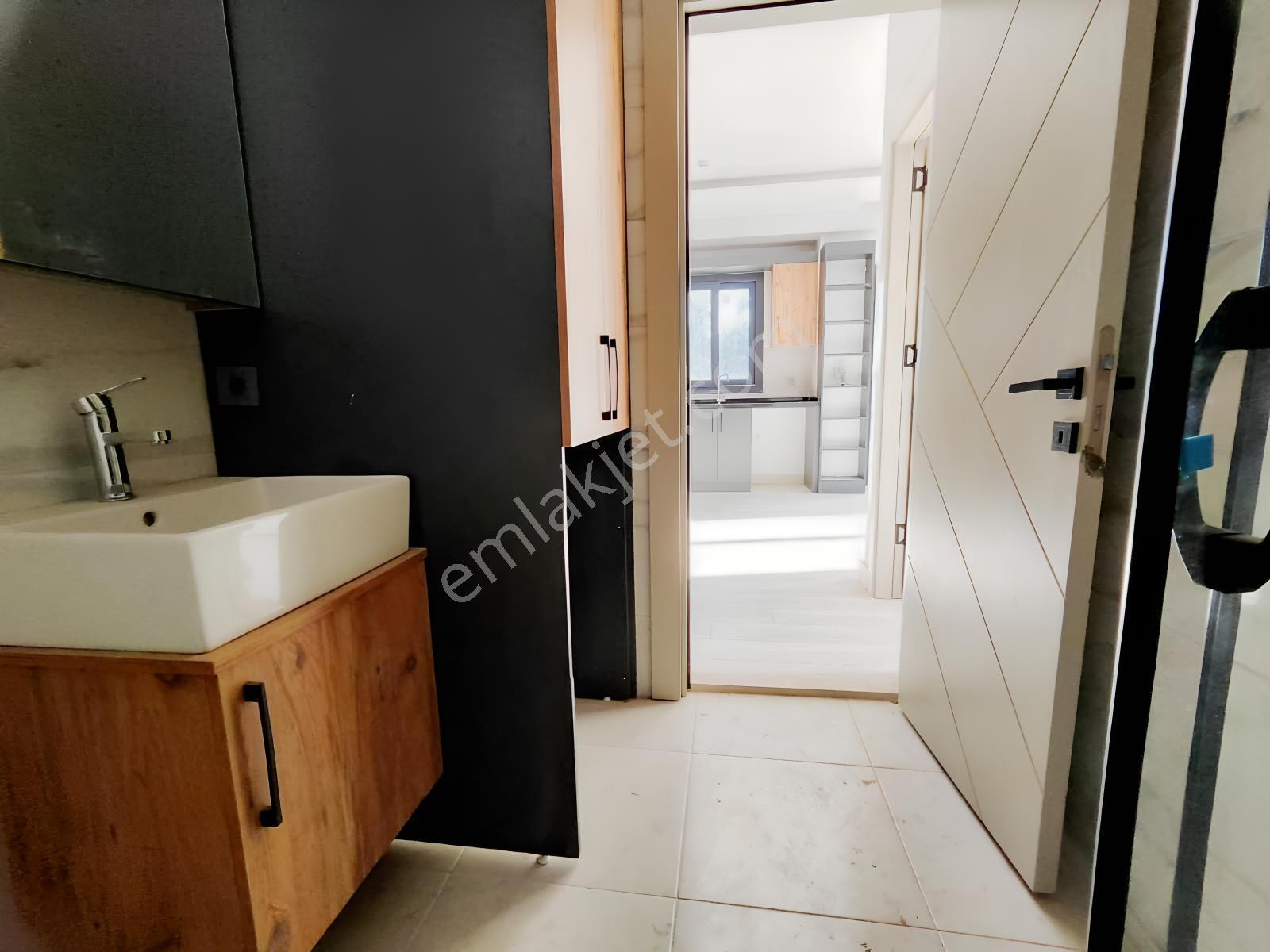 Thor'dan Mezitli Tece Deniz Mahallesinde Lüks 1+1 Kiralık Daire - Görsel 32