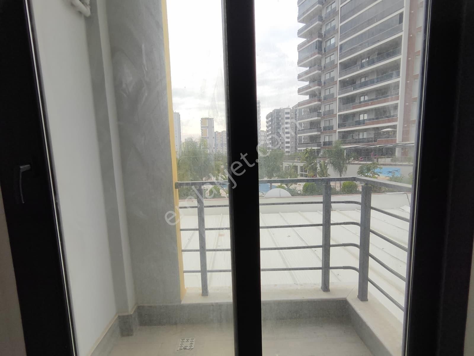 Thor'dan Mezitli Tece Merkez Mahallesinde Lüks 1+1 Kiralık Daire - Görsel 27