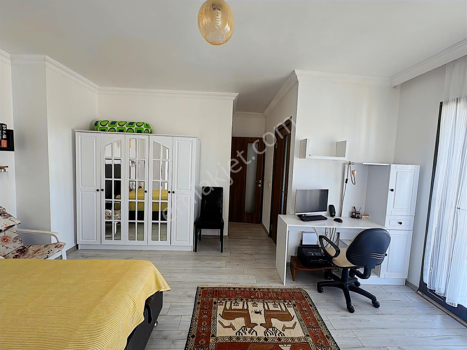 Turgutreis`te Deniz Manzaralı Geniş Bahçe`li 3+1 Müstakil Villa - Görsel 31