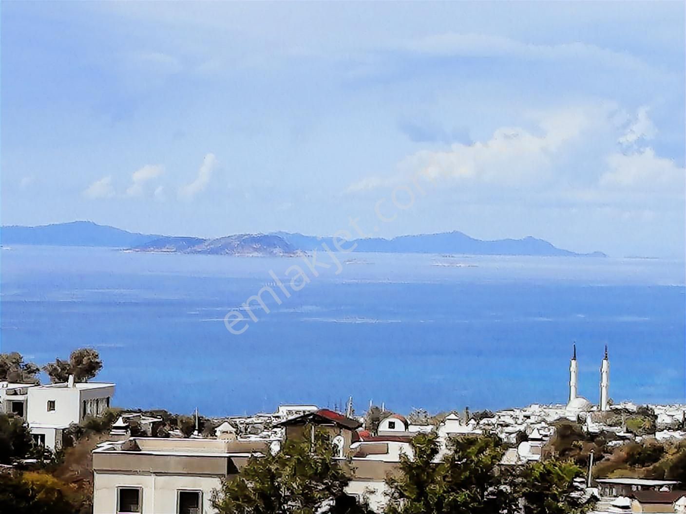 Turgutreis`te Deniz Manzaralı Geniş Bahçe`li 3+1 Müstakil Villa