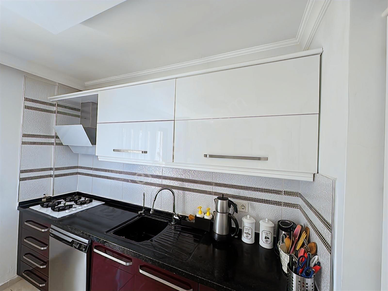 Turgutreis`te Deniz Manzaralı Geniş Bahçe`li 3+1 Müstakil Villa - Görsel 22