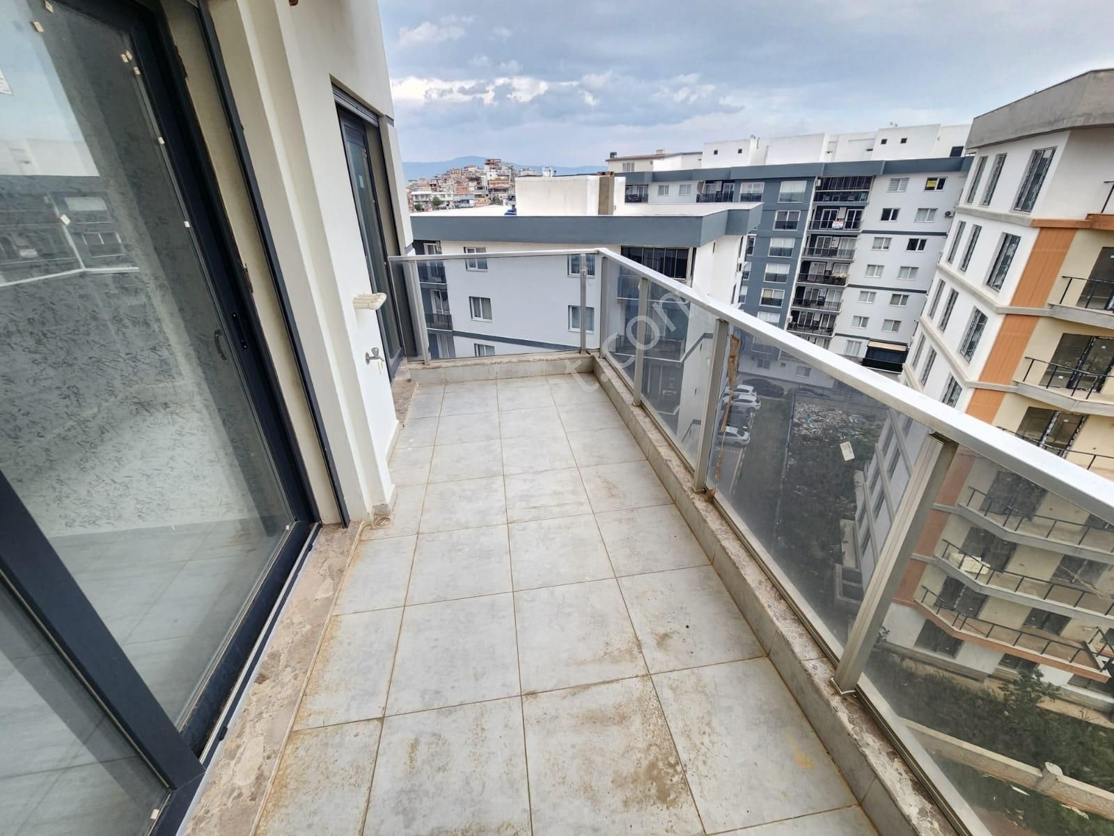 Menemen Asarlık Zeytinlik Mahallesinde Geniş, Ferah 3+1 Satılık - Görsel 4