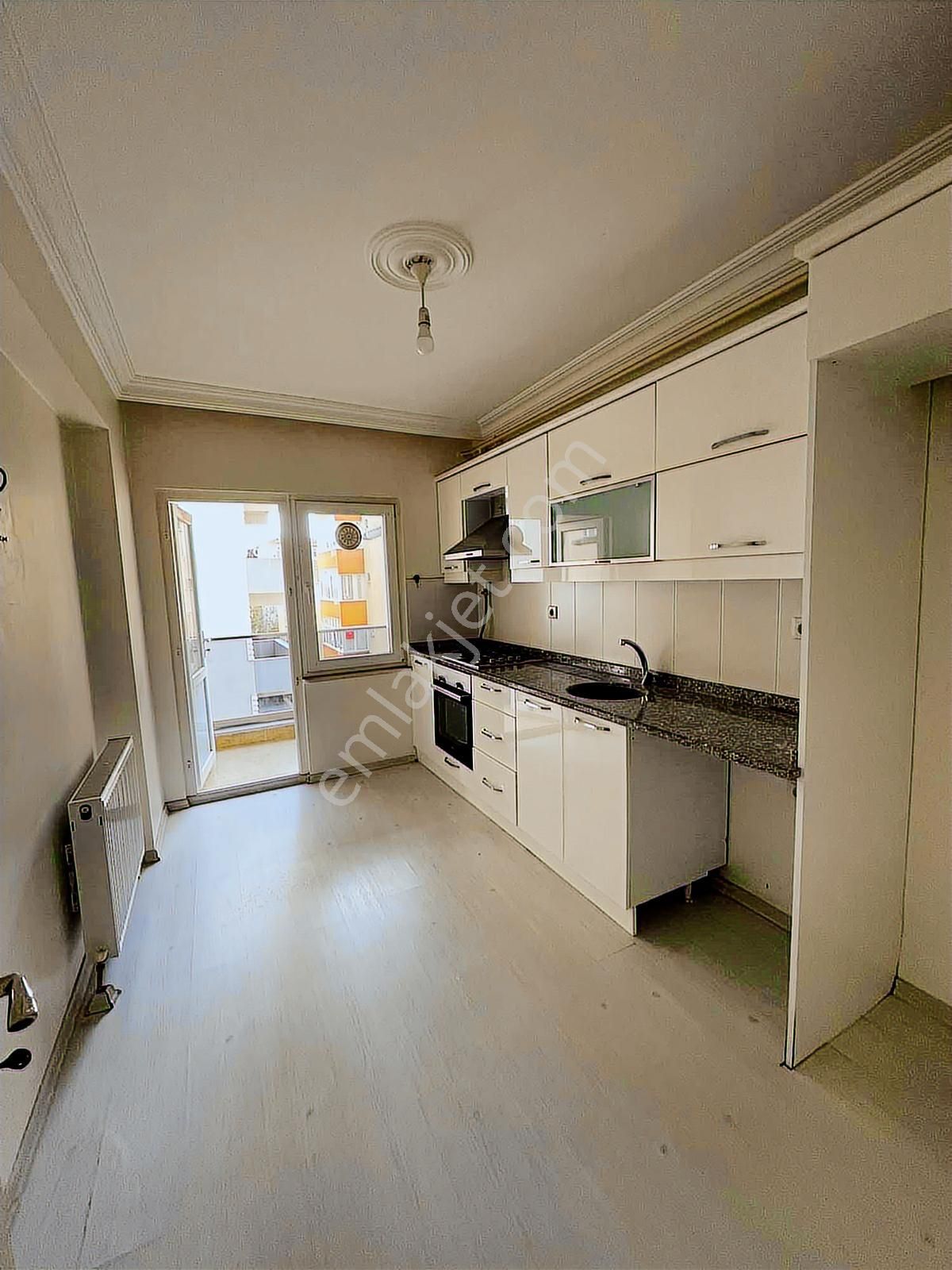 Çerkezköy Fevzipaşa Mahallesinde Kiralık 3+1 Daire