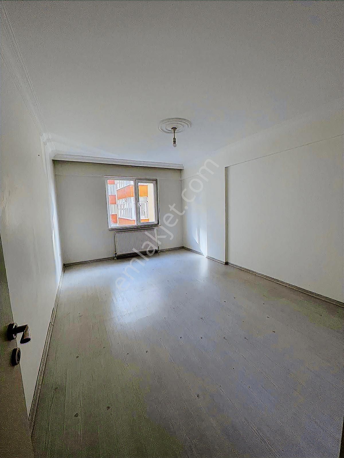 Çerkezköy Fevzipaşa Mahallesinde Kiralık 3+1 Daire - Görsel 17