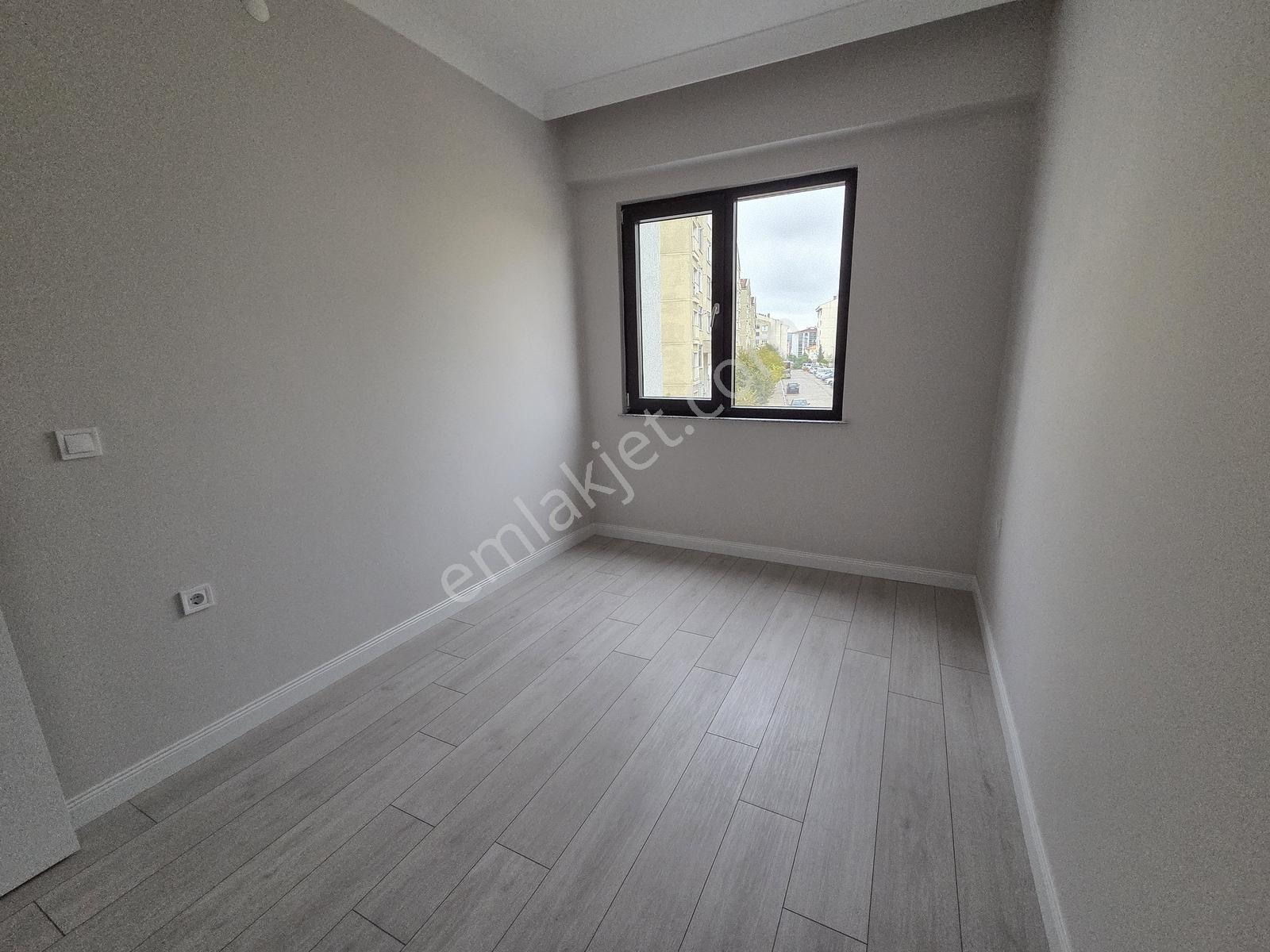 Keşan Yeni Mahalle'de Havuzlu Site İçerisinde Satılık Sıfır 2+1 - Görsel 33